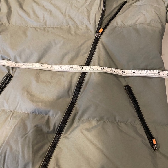 100% down jacket. - Picture 5 of 6